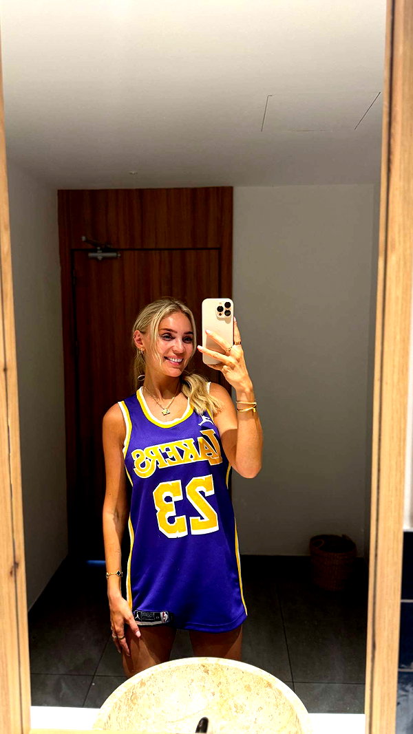alexissshv snapchat image archive image