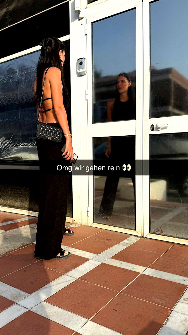 alexissshv snapchat image archive image