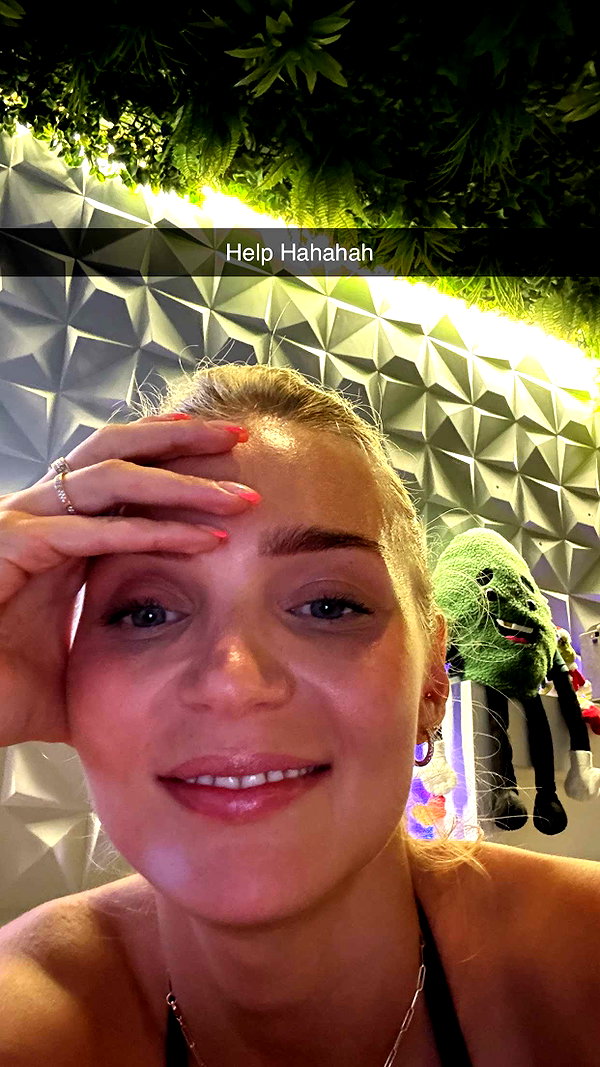 alexissshv snapchat image archive image