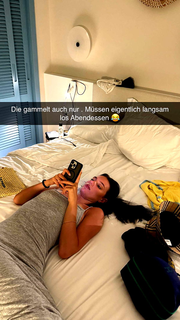 alexissshv snapchat image archive image