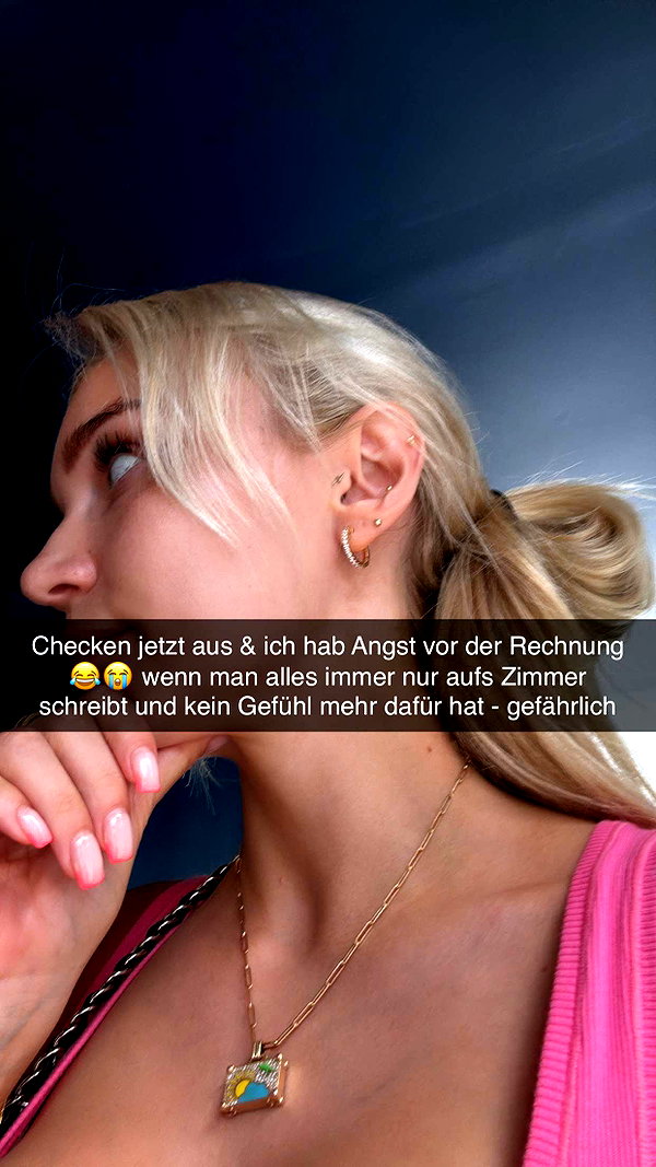 alexissshv snapchat image archive image