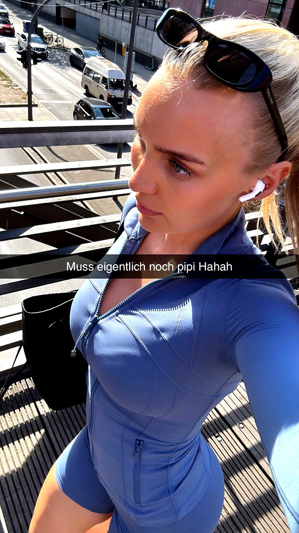 alexissshv snapchat image archive image