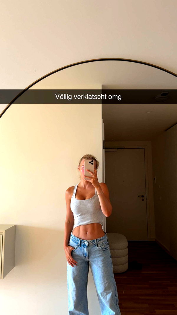 alexissshv snapchat image archive image