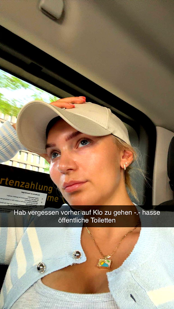 alexissshv snapchat image archive image