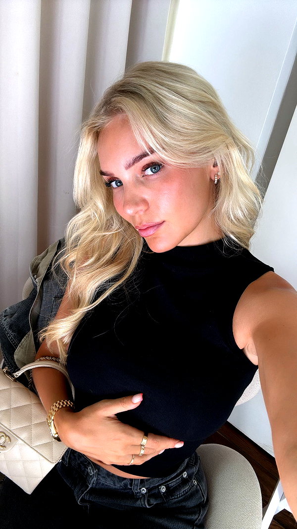 alexissshv snapchat image archive image