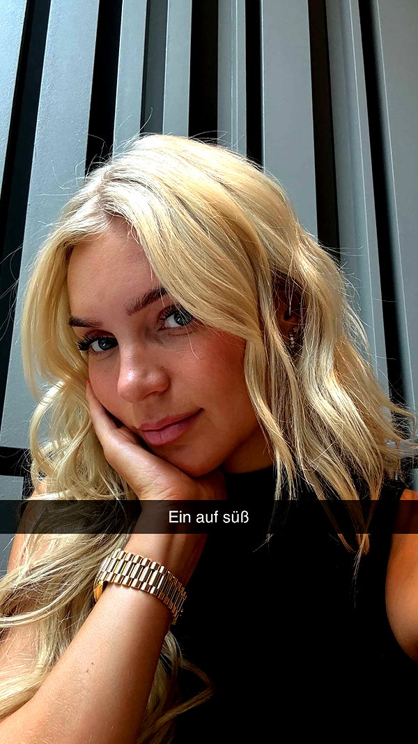 alexissshv snapchat image archive image