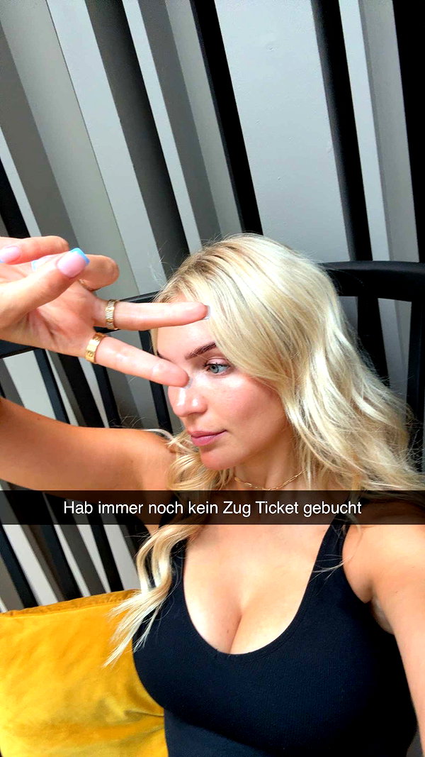 alexissshv snapchat image archive image