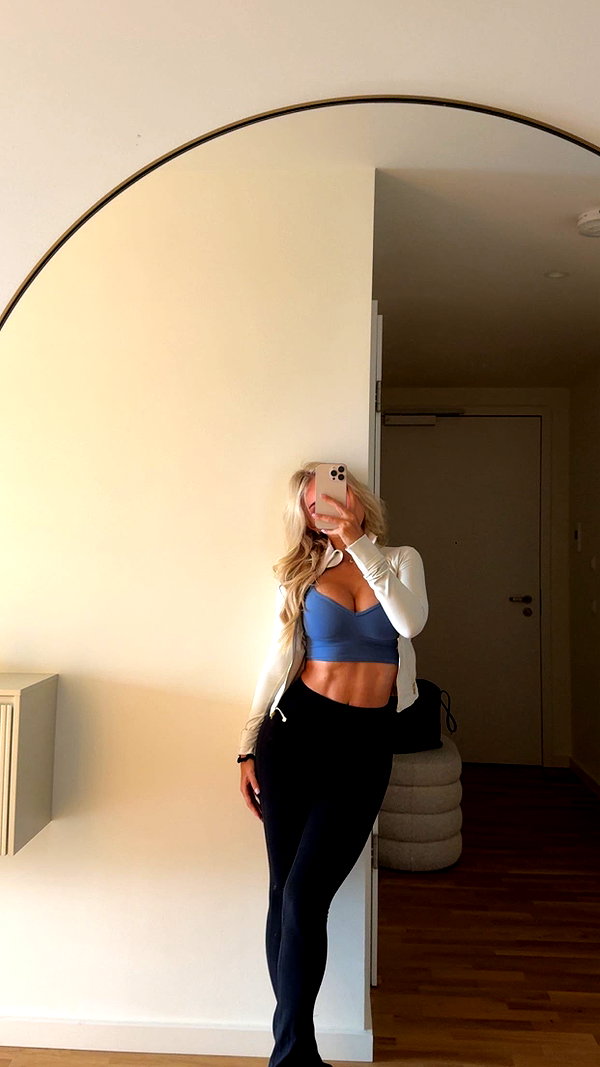 alexissshv snapchat image archive image