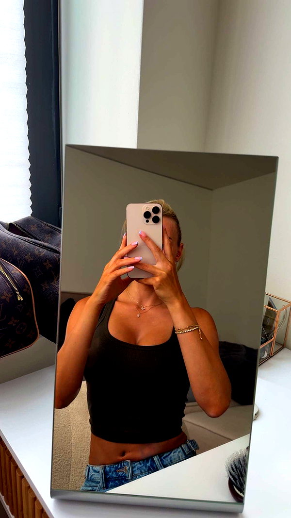 alexissshv snapchat image archive image