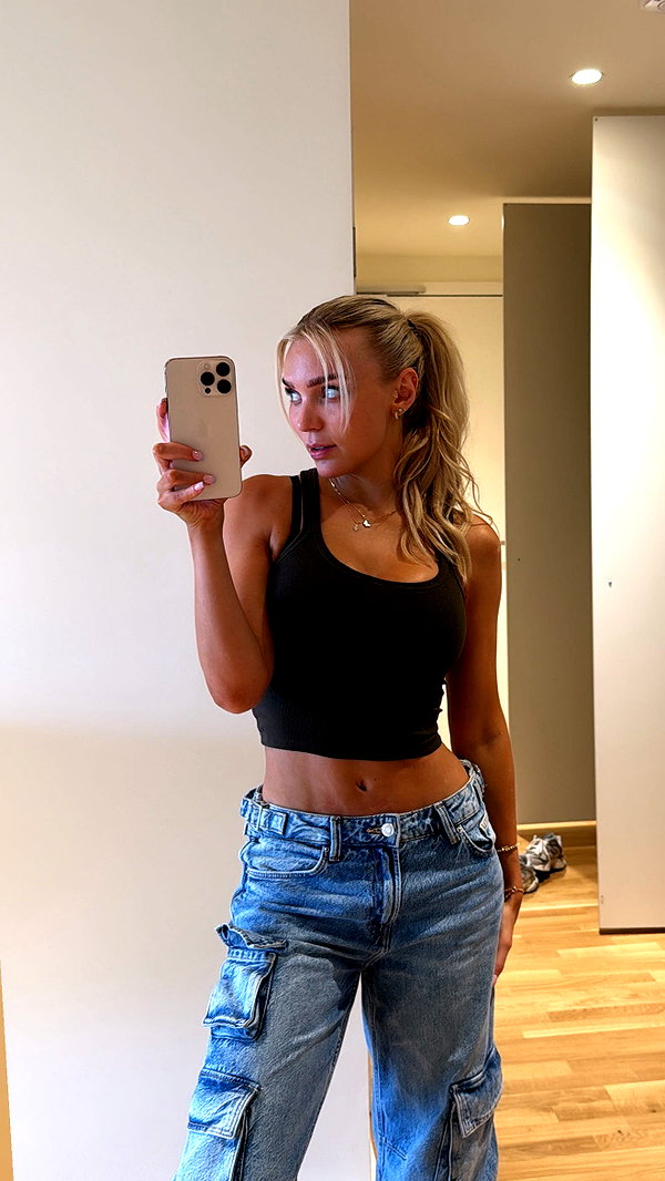 alexissshv snapchat image archive image