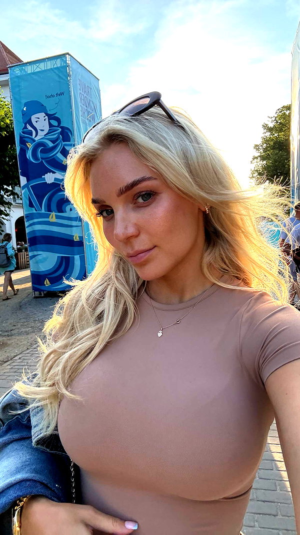 alexissshv snapchat image archive image