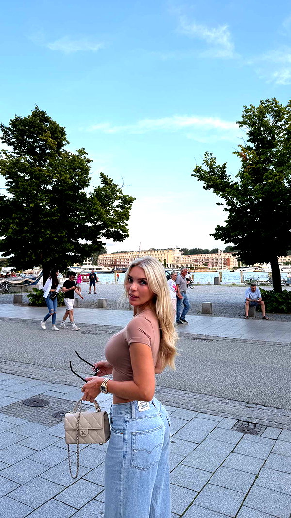 alexissshv snapchat image archive image