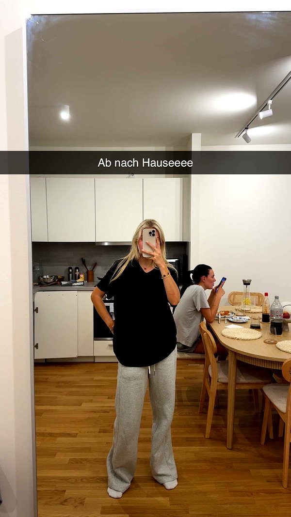 alexissshv snapchat image archive image