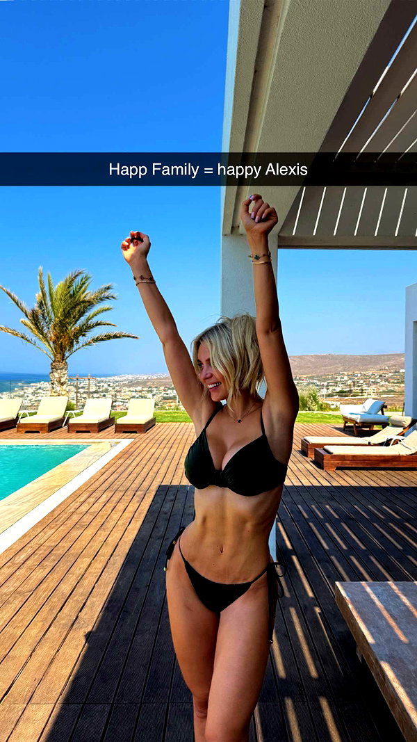 alexissshv snapchat image archive image