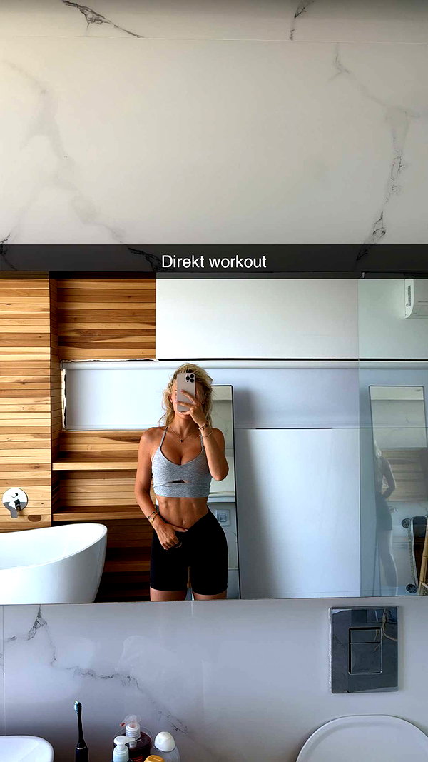 alexissshv snapchat image archive image