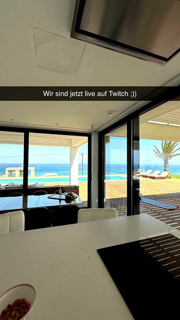 alexissshv snapchat image archive image
