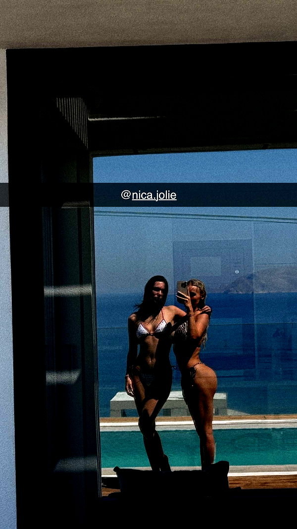 alexissshv snapchat image archive image