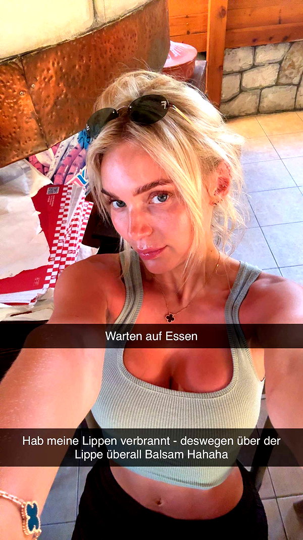 alexissshv snapchat image archive image