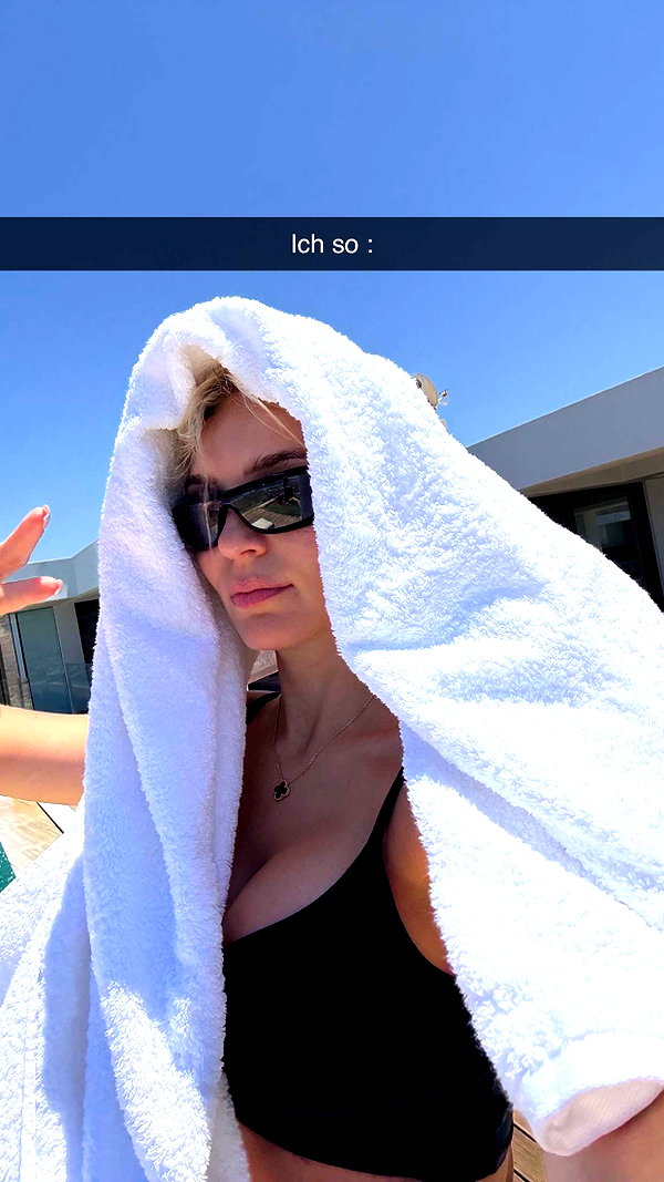 alexissshv snapchat image archive image