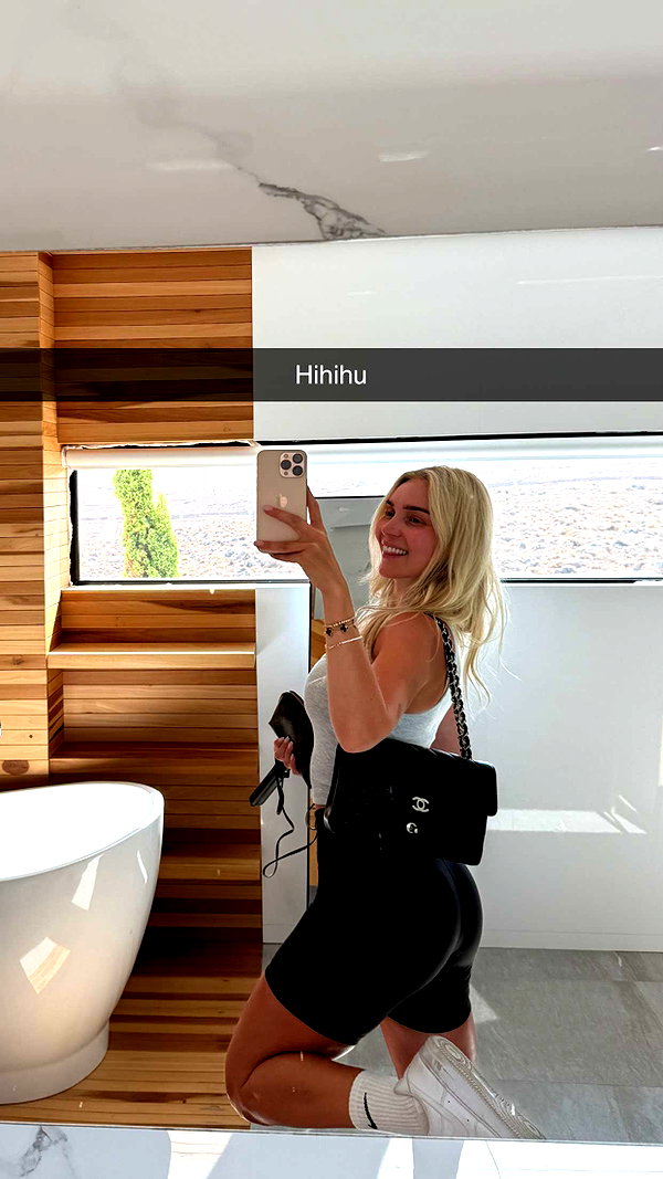 alexissshv snapchat image archive image