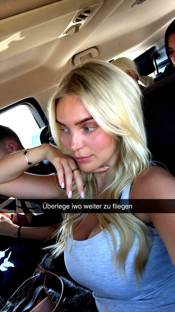 alexissshv snapchat image archive image