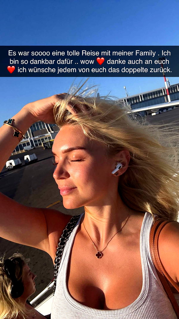 alexissshv snapchat image archive image