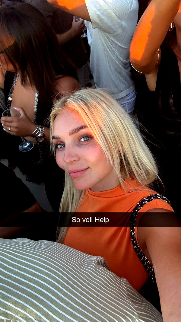 alexissshv snapchat image archive image