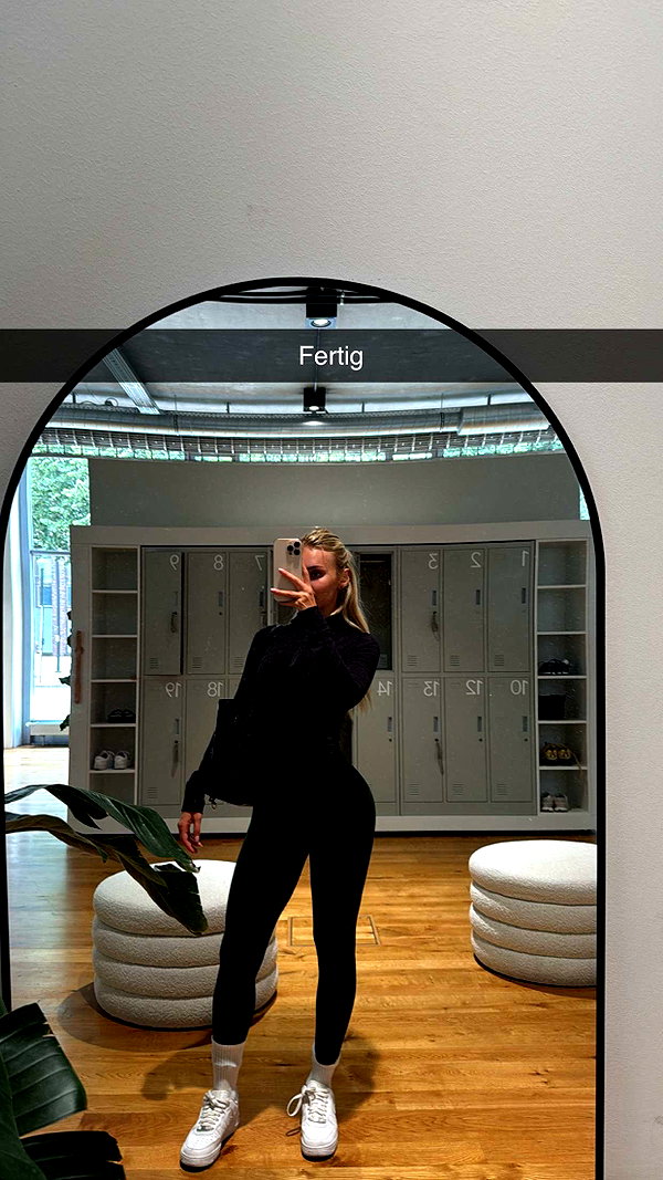 alexissshv snapchat image archive image