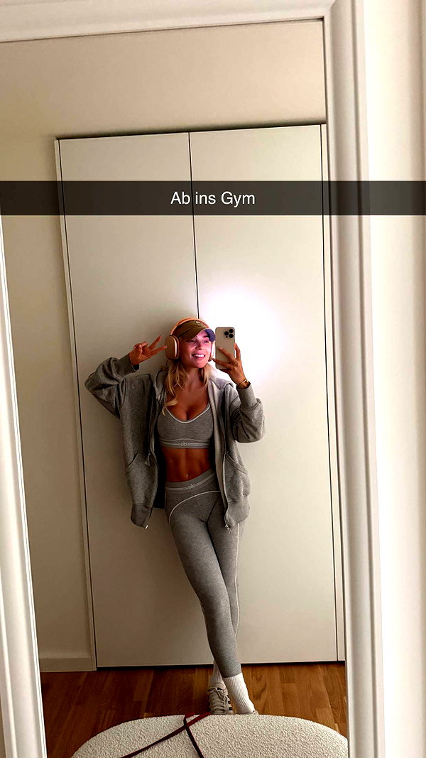 alexissshv snapchat image archive image