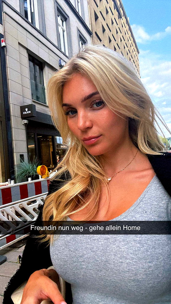 alexissshv snapchat image archive image