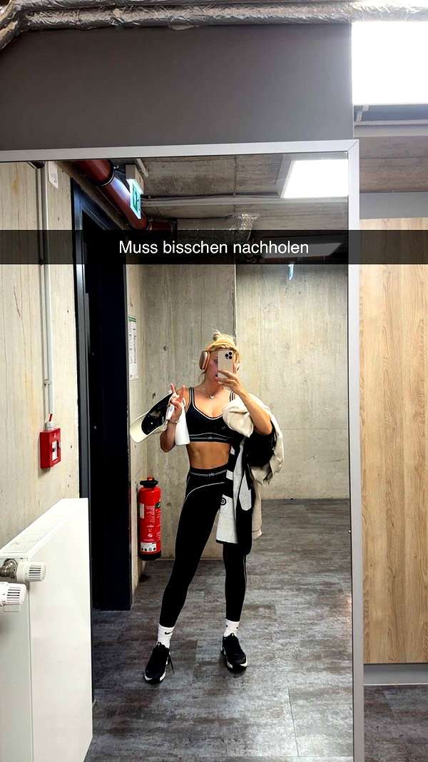 alexissshv snapchat image archive image
