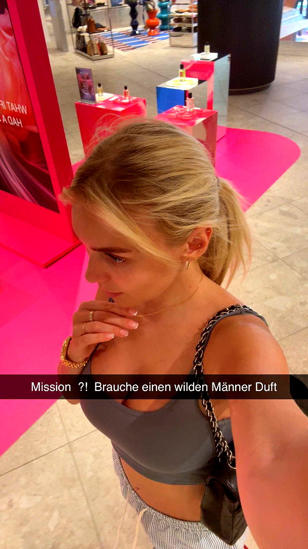 alexissshv snapchat image archive image