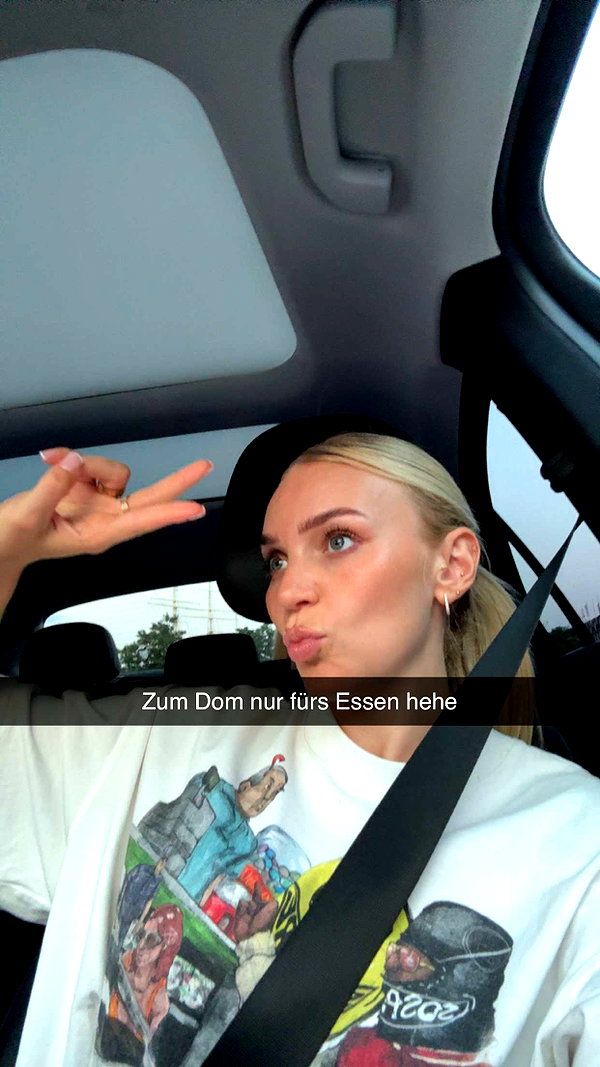 alexissshv snapchat image archive image