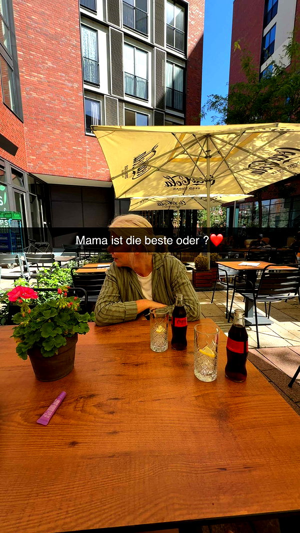 alexissshv snapchat image archive image