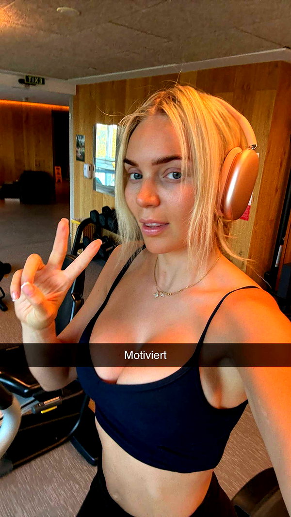 alexissshv snapchat image archive image