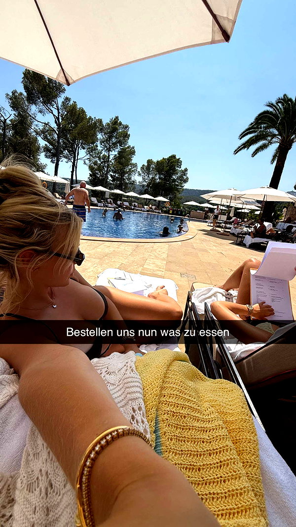alexissshv snapchat image archive image