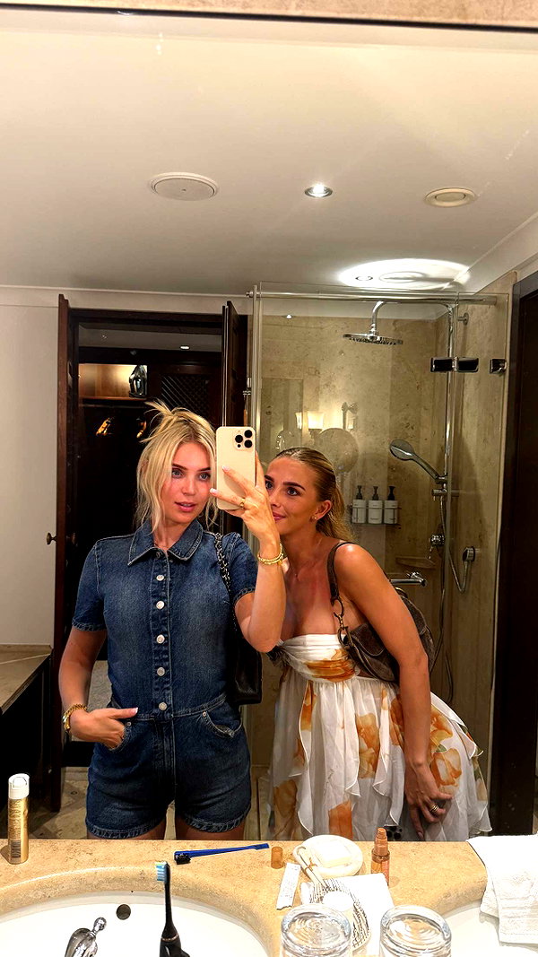 alexissshv snapchat image archive image