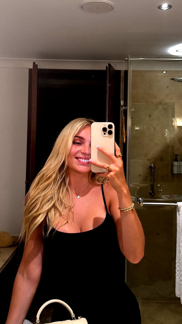 alexissshv snapchat image archive image