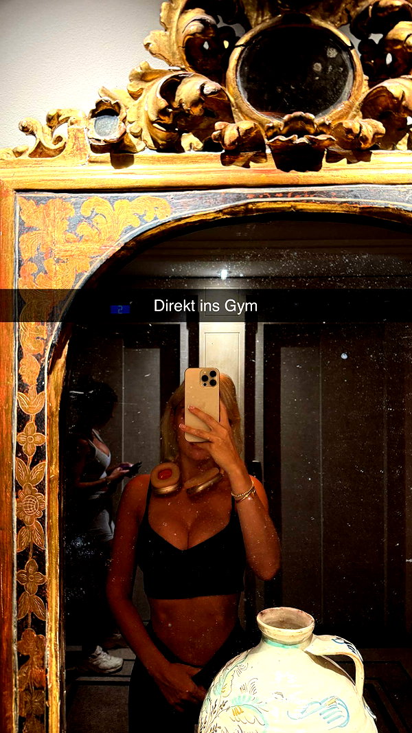 alexissshv snapchat image archive image