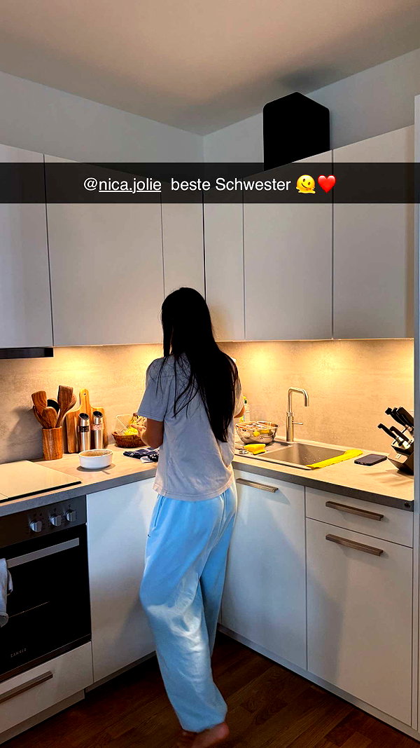 alexissshv snapchat image archive image