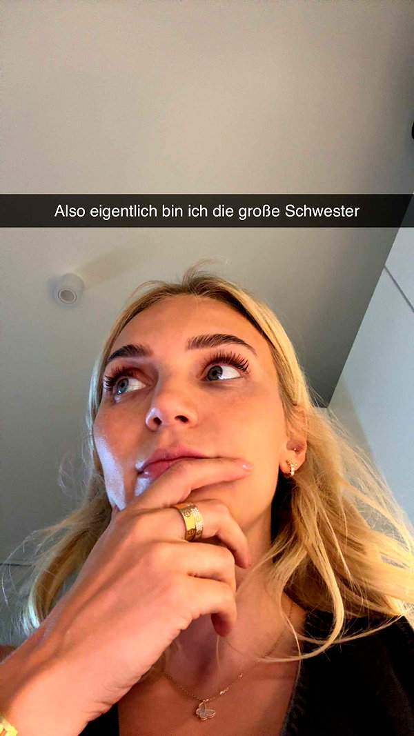 alexissshv snapchat image archive image