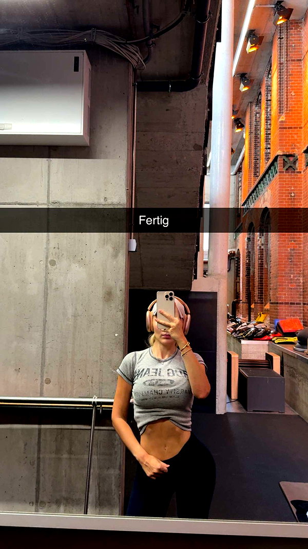 alexissshv snapchat image archive image