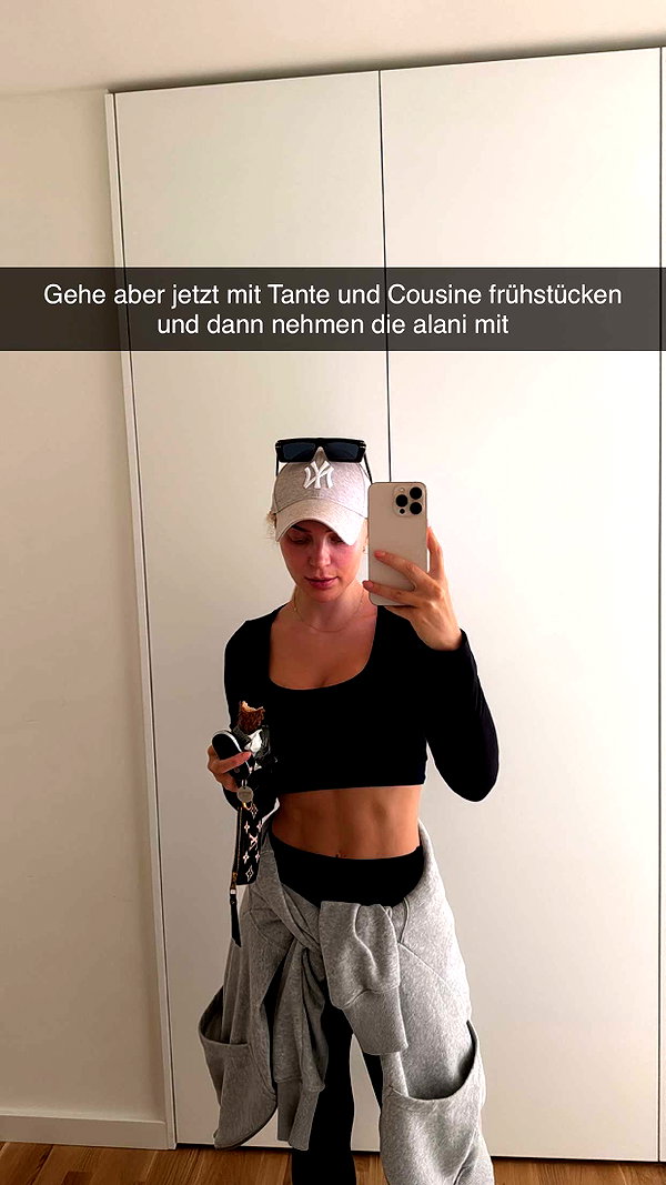 alexissshv snapchat image archive image