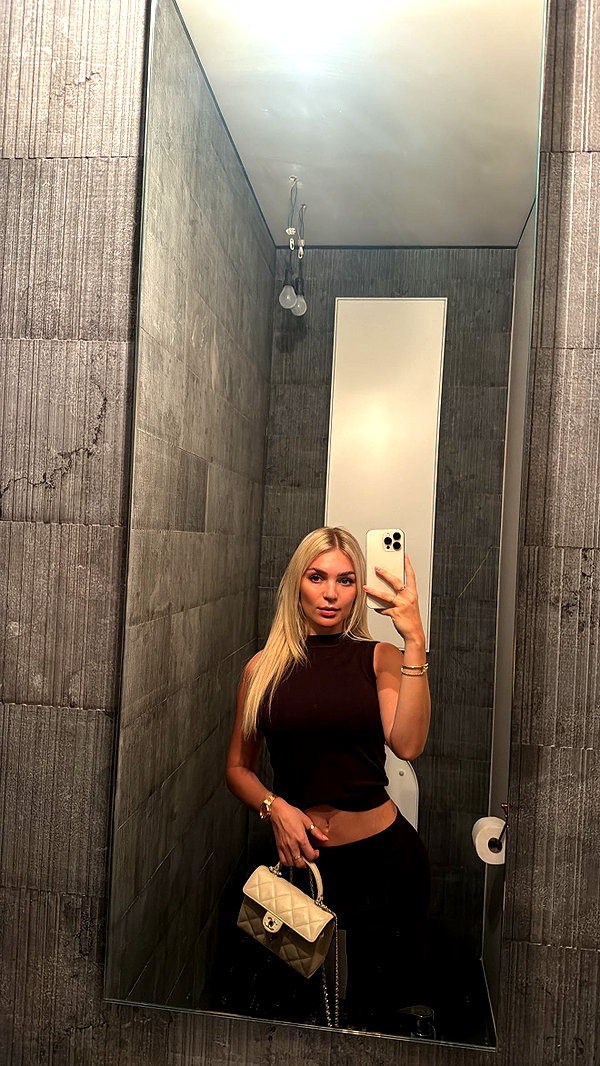 alexissshv snapchat image archive image