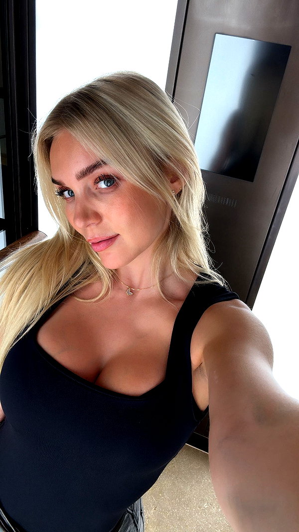 alexissshv snapchat image archive image