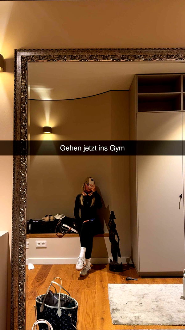 alexissshv snapchat image archive image