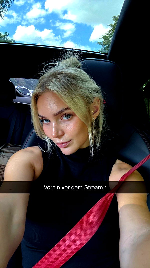 alexissshv snapchat image archive image