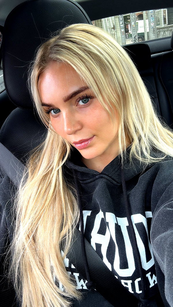 alexissshv snapchat image archive image