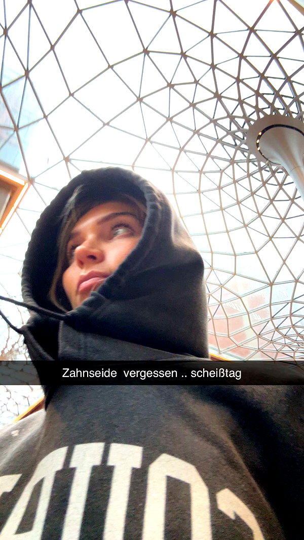 alexissshv snapchat image archive image