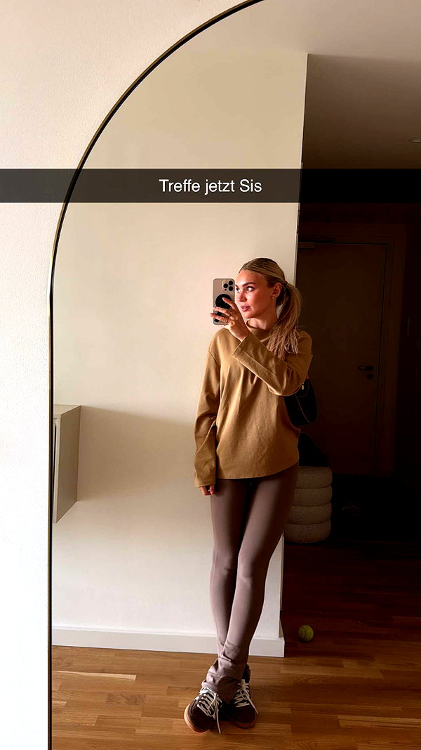 alexissshv snapchat image archive image